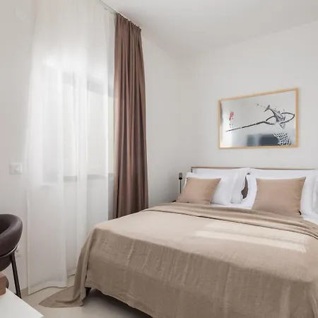 Maris, 5m Sea Beach, Heated Pool, Sauna * Kuciste