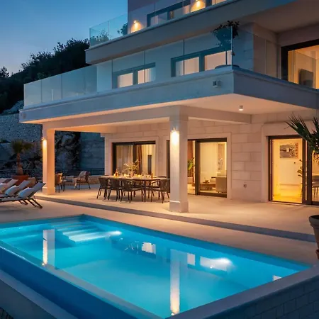 Vila Villa Maris -Heated Pool,Sauna,First Row Sea Beach