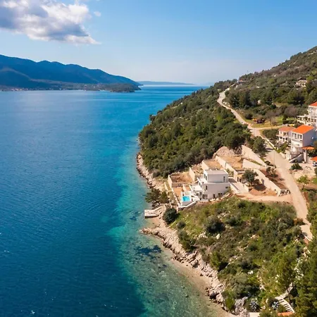Maris, 10m From Beach, Infinity Pool *