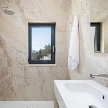 Maris, 5m Sea Beach, Heated Pool, Sauna Villa