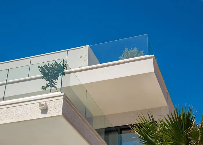 Βίλα Maris -heated Pool,sauna,first Row Sea