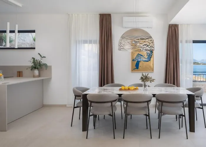 Βίλα Maris -heated Pool,sauna,first Row Sea