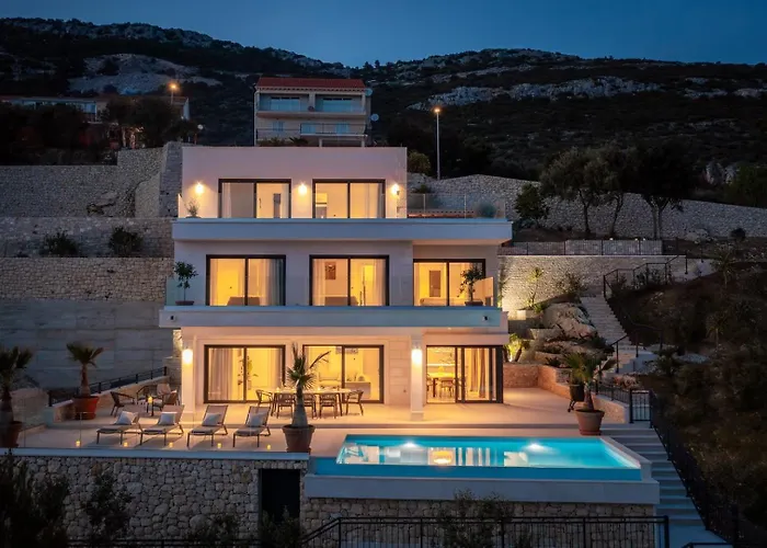 Maris -heated Pool,sauna,first Row Sea Βίλα *